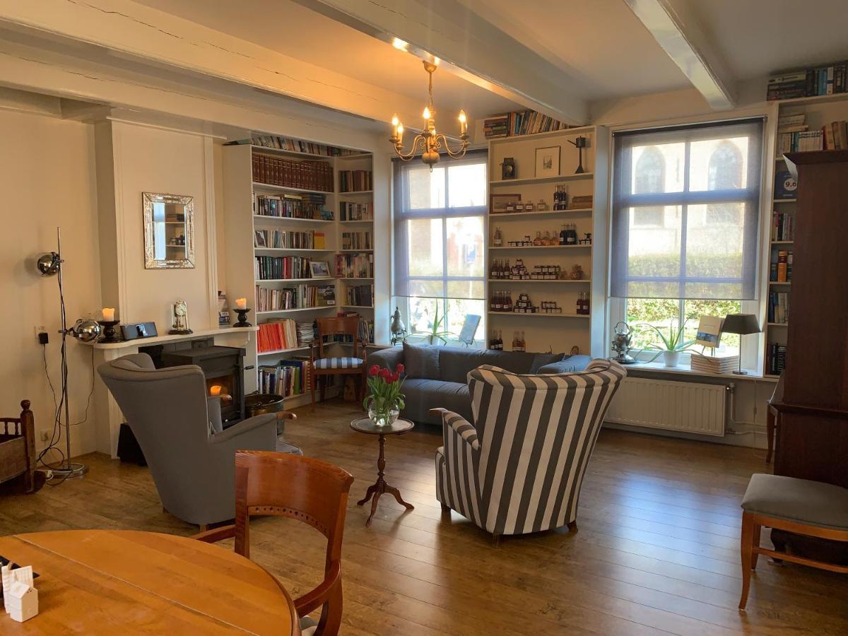 De Thuiskamer In Grou Als B&B Of Vakantiehuis Ngoại thất bức ảnh
