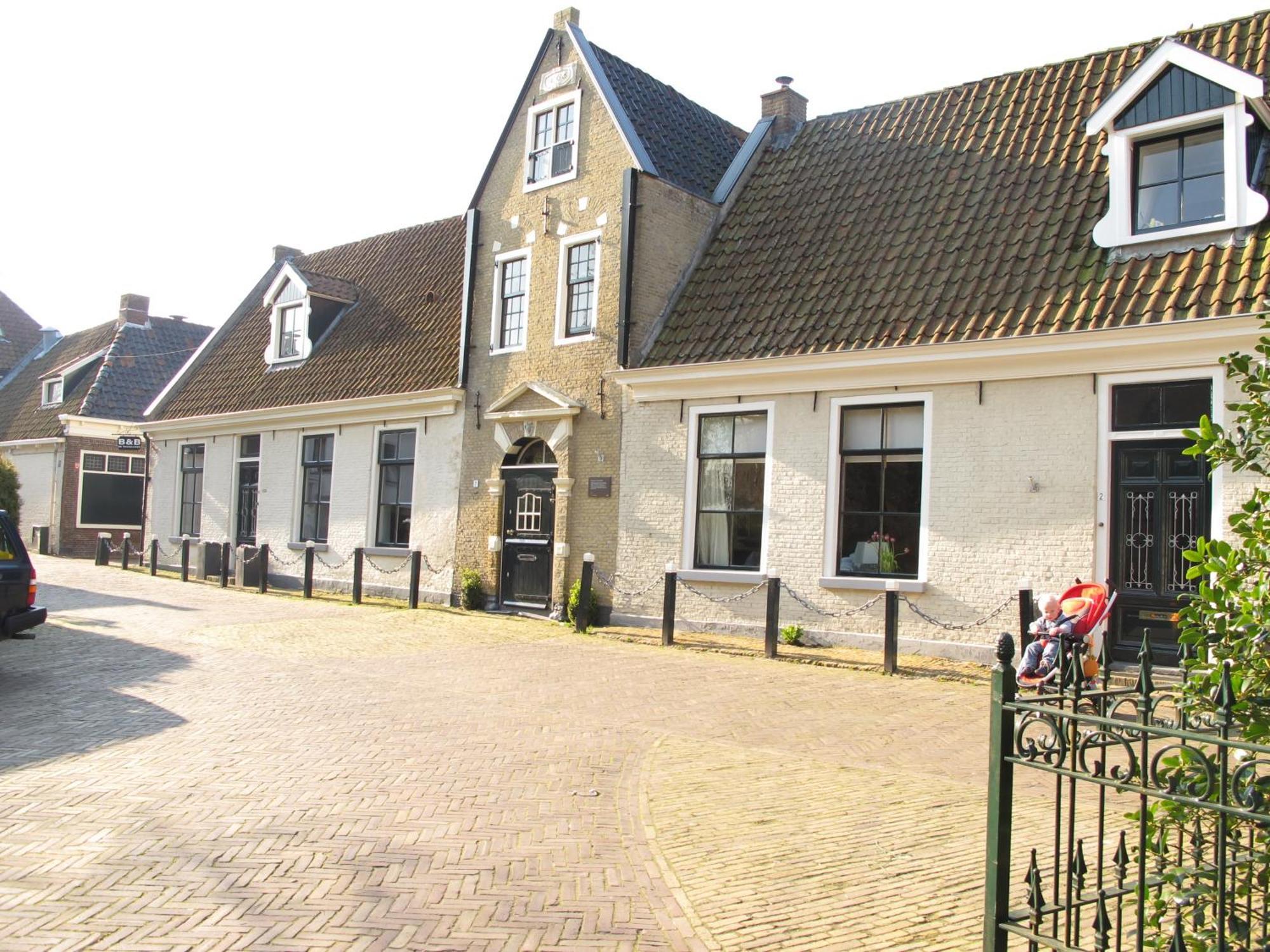 De Thuiskamer In Grou Als B&B Of Vakantiehuis Ngoại thất bức ảnh
