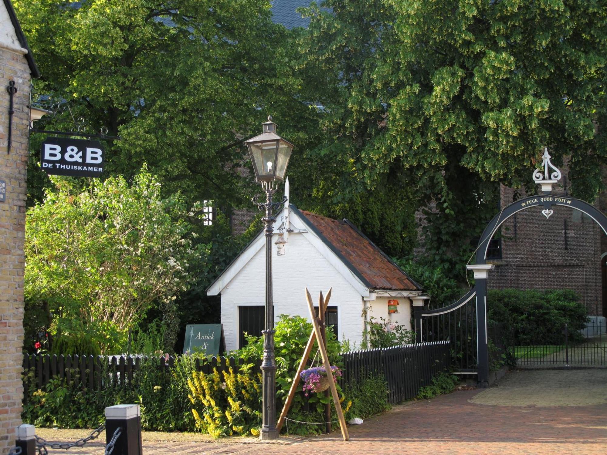 De Thuiskamer In Grou Als B&B Of Vakantiehuis Ngoại thất bức ảnh