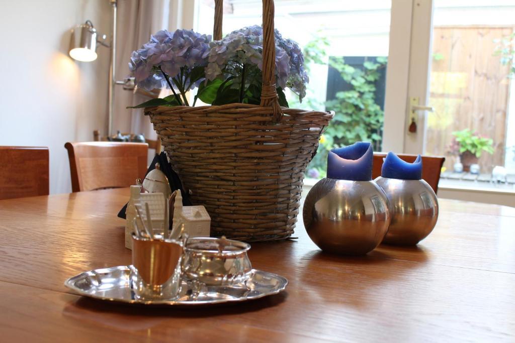De Thuiskamer In Grou Als B&B Of Vakantiehuis Ngoại thất bức ảnh